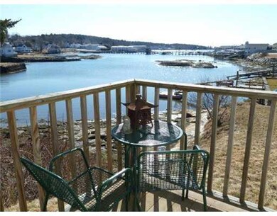 21 Union St, Boothbay Harbor, ME 04538 - photo 2