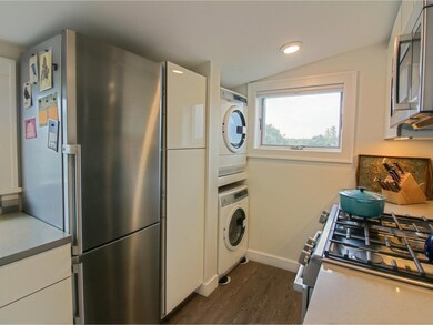 243 Weaver St, Winooski, VT 05404 - photo 5