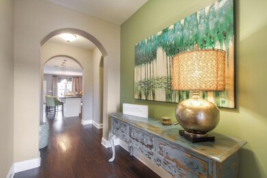 LX Foyer - MODELPhoto