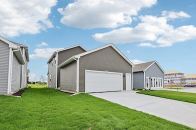 525 Oak Opening Dr, Stoughton, WI 53589 - photo 3