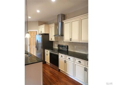 1101 W Linden St unit 2, Allentown, PA 18102 - photo 4
