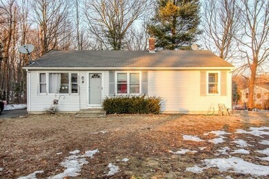 9 Thornapple Cir, Rutland, MA 01543 - photo 2