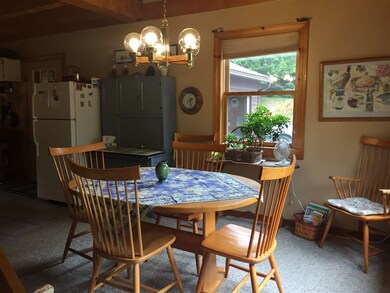 51 Fox Run Cir, Lyndonville, VT 05851 - photo 7