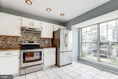 13912 Gunners Place, Centreville, VA 20121 - photo 3