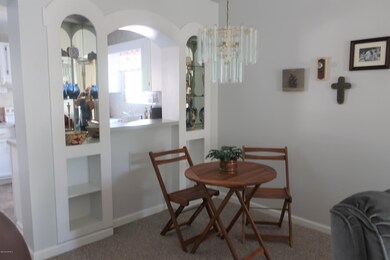 006 dining area