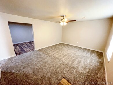 554 S Mission Ave, Tahlequah, OK 74464 - photo 3