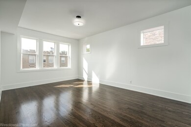 2608 W Montrose Ave unit 3, Chicago, IL 60618 - photo 7