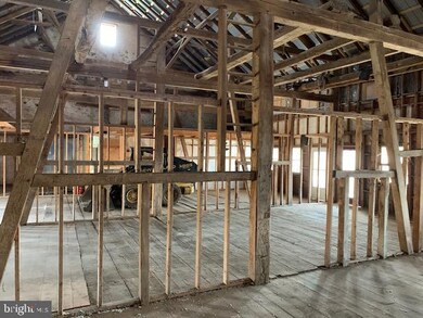 330 Shiloh Rd, Morgantown, PA 19543 - photo 5