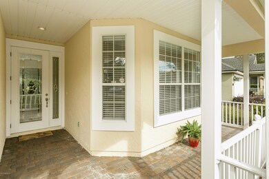 002_Porch