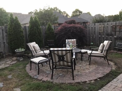 Private fenced patio