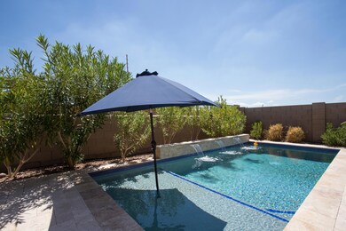 Pool with Baja Step & Water Feature
