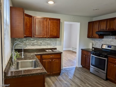 203 2nd St, Newark, NJ 07107 - photo 4