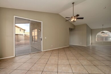 1217 S Cholla Ct (8)