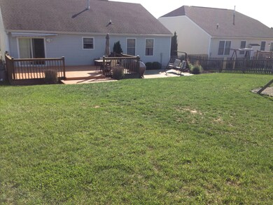 8805 Teak Dr, Louisville, KY 40228 - photo 2