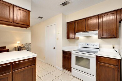 3716 Misty Meadow Dr, Fort Worth, TX 76133 - photo 7