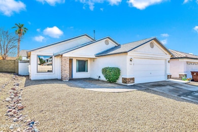 11211 W Lawrence Ln, Peoria, AZ 85345 - photo 4