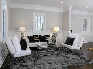 200 Davis Ave, Greenwich, CT 06830 - photo 4