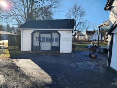 140 S Main St, Coventry, RI 02816 - photo 5