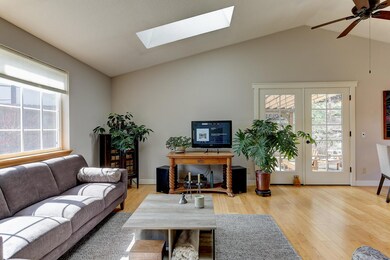 1750 NE Bobbie Court MLS-5
