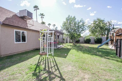 1368 E Sequoia Dr, Phoenix, AZ 85024 - photo 3