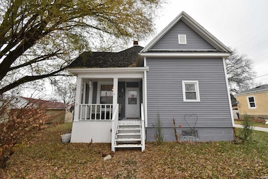 403 E 4th St, Fowler, IN 47944 - photo 2