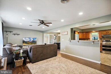 24140 W Main St, Columbus, NJ 08022 - photo 7