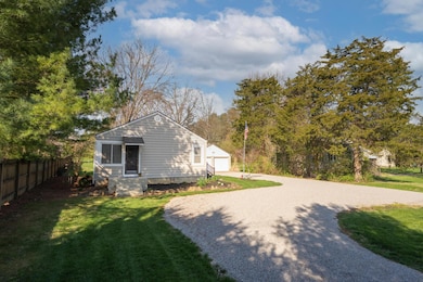 5495 Linworth Rd, Columbus, OH 43235 - photo 4