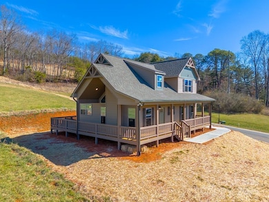 50 Fairview St, Franklin, NC 28734 - photo 2