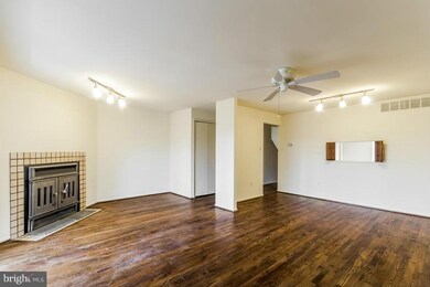 11898 Blue February Way, Columbia, MD 21044 - photo 2