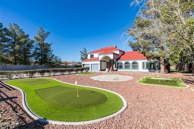 7040 Obannon Dr, Las Vegas, NV 89117 - photo 4