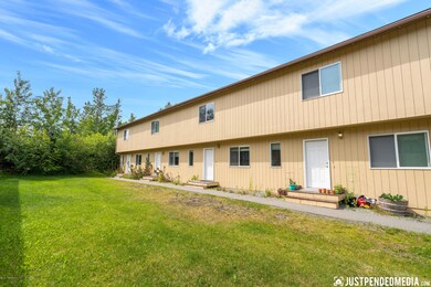 12536 Silver Fox Ln unit 4, Anchorage, AK 99515 - photo 2