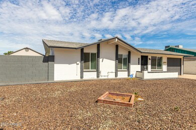 FRONT VIEW -5