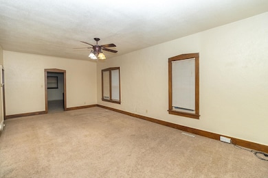 1832 N Heiserman St, Wichita, KS 67203 - photo 2