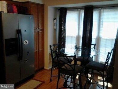 16908 Point Pleasant Ln, Dumfries, VA 22026 - photo 2