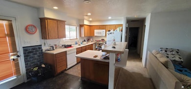 10452 E 37th St, Yuma, AZ 85365 - photo 2