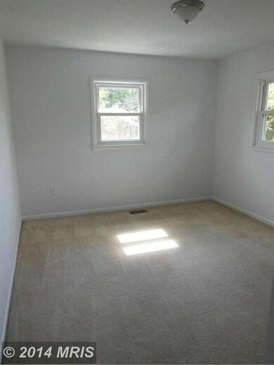 3084 White Birch Ct, Fairfax, VA 22031 - photo 5