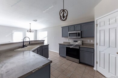 9914 Mustang Isle, San Antonio, TX 78254 - photo 3