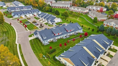 629 Bungalow Ct, Beavercreek, OH 45430 - photo 4