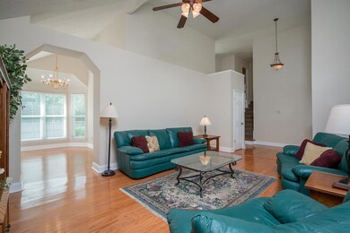 2501 S Mission Cir, Friendswood, TX 77546 - photo 2