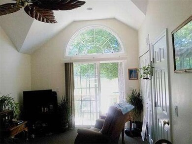 84 Sears Island Dr, Worcester, MA 01606 - photo 4