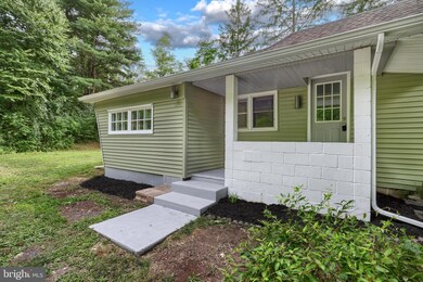 1121 Fishing Creek Valley Rd, Harrisburg, PA 17112 - photo 4