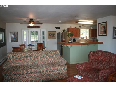 30409 Hillside Terrace, Gold Beach, OR 97444 - photo 5