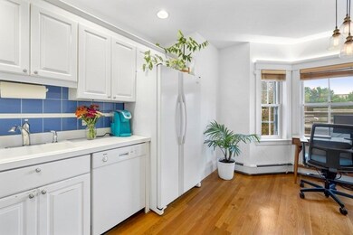 85 Sherman St unit 7, Cambridge, MA 02140 - photo 2