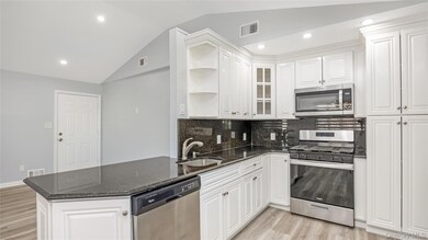 147 W Hampton Rd, Lindenhurst, NY 11757 - photo 4