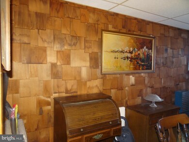 4219 Nicholas Ave, Baltimore, MD 21206 - photo 3