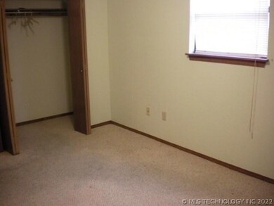 713 E Broadway St, Ardmore, OK 73401 - photo 6