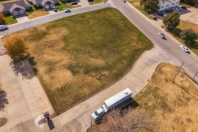 1+/- Acre on Marcella & Huehl, Salina, KS 67401 - photo 4