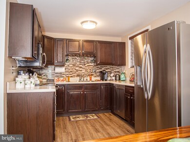 7734 Carter Rd, Sykesville, MD 21784 - photo 5