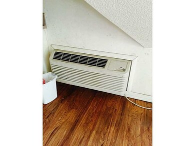 122 W Pine St, Rogers, AR 72756 - photo 3