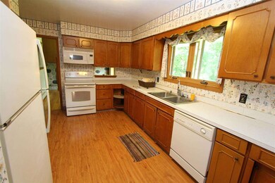 2186 Conover Cir, Fitchburg, WI 53575 - photo 7